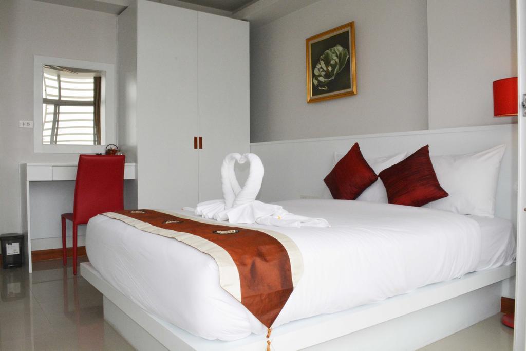 Angelina Guesthouse Patong Værelse billede