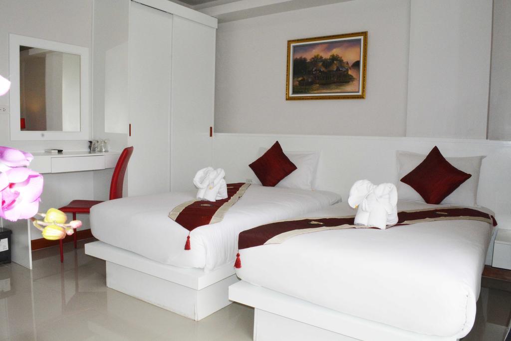 Angelina Guesthouse Patong Værelse billede