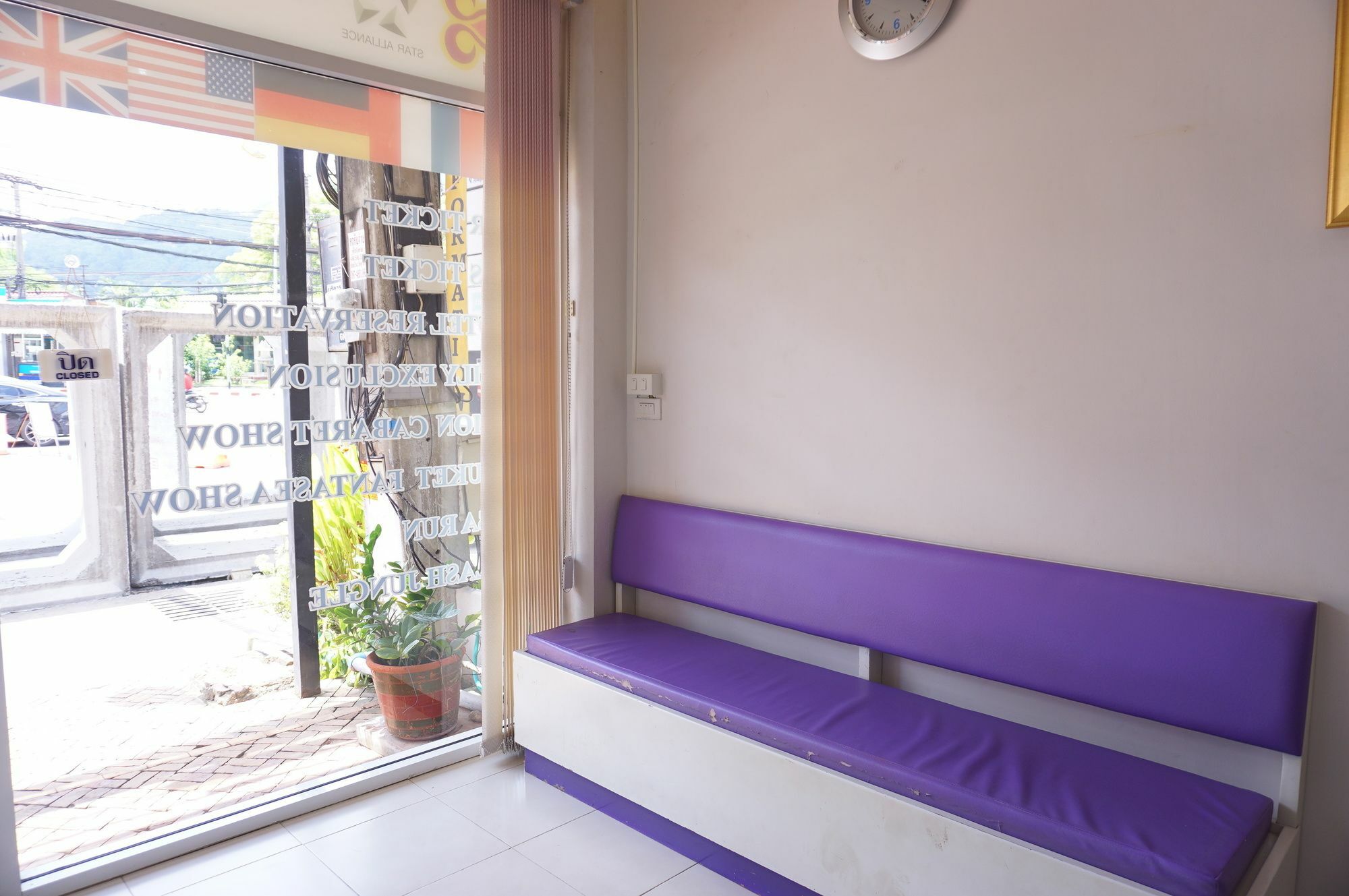Angelina Guesthouse Patong Eksteriør billede