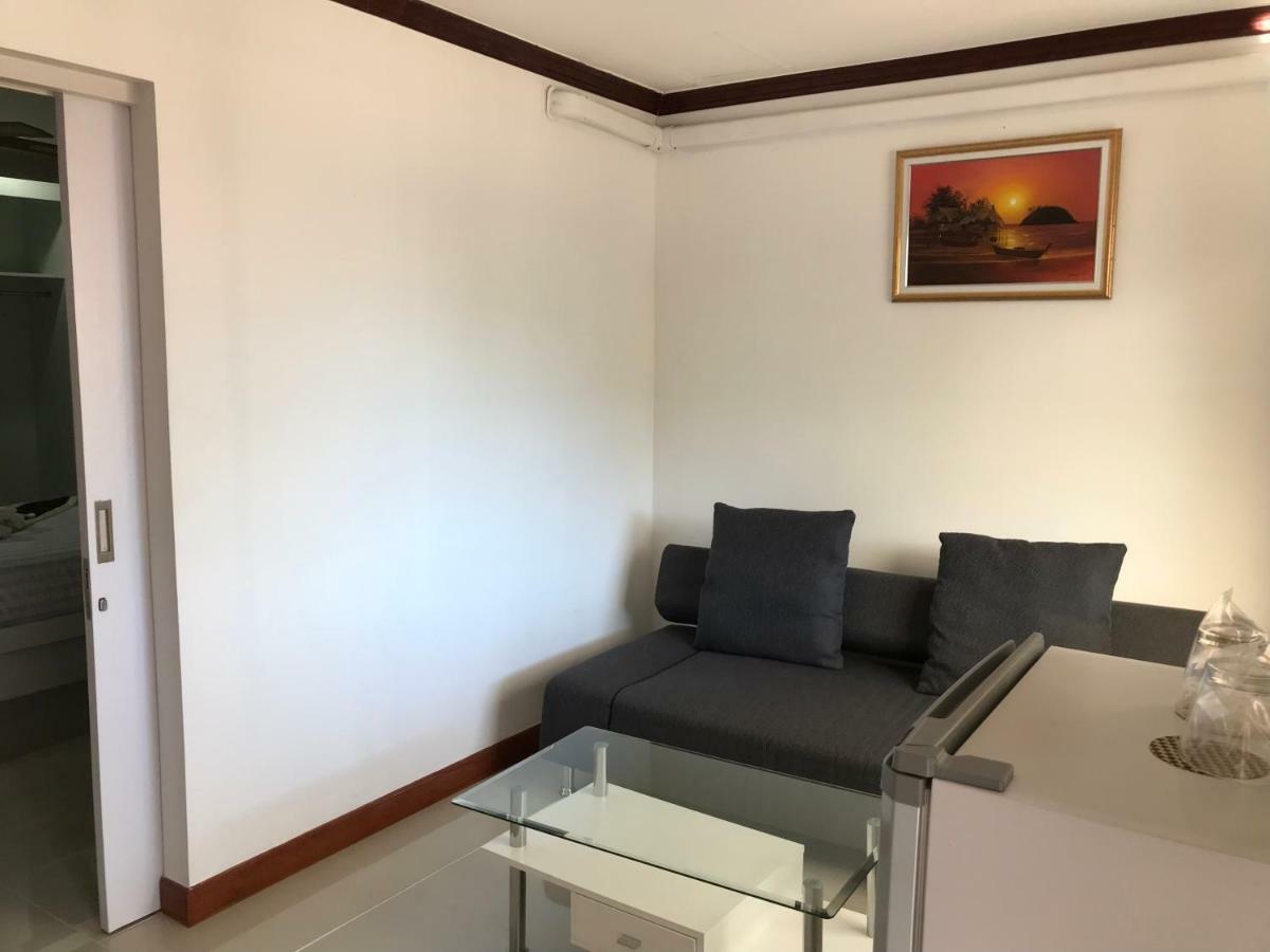 Angelina Guesthouse Patong Eksteriør billede